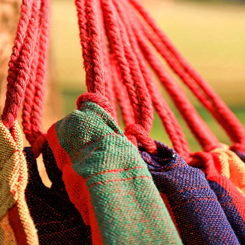 Leisure Hammock, Equipped with Tree-Friendly Straps