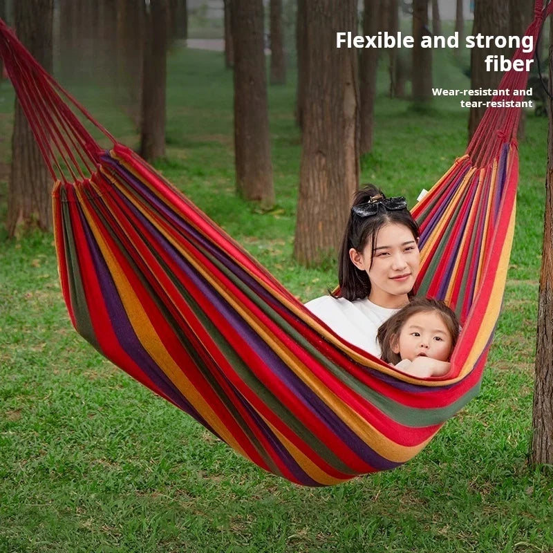 Leisure Hammock, Equipped with Tree-Friendly Straps