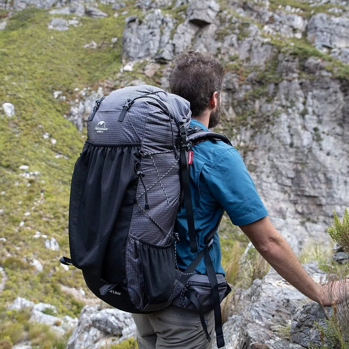 Outdoor Mountain Backpack 60+5L Waterproof  With Rain Cover